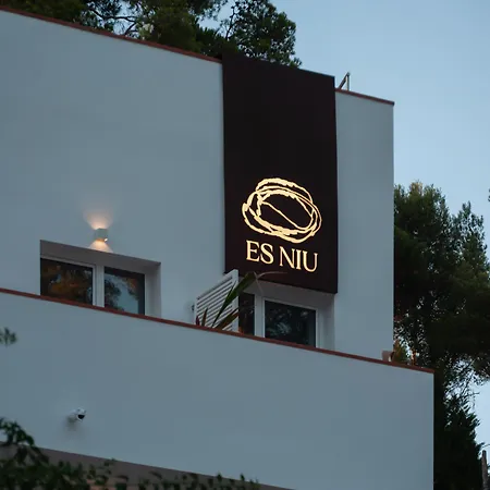 Es Niu De 3* Tamariu