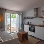Es Niu De Otel 3*